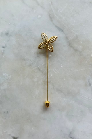 Elanor Wedding Pin 