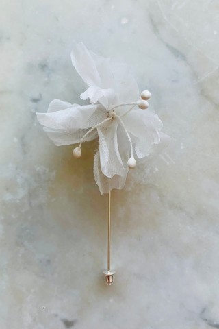 Sweet Peas Wedding Pin