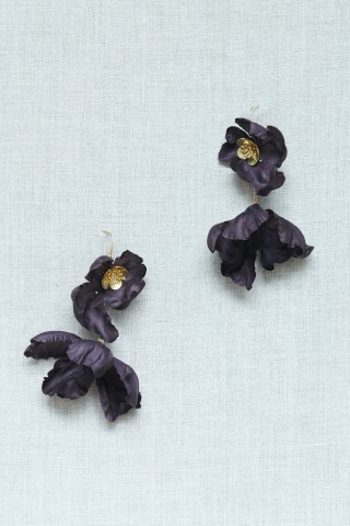 Plum Ailinon Earrings