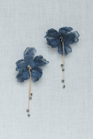 Dove Grey Oona Earrings