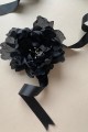 5a-jedwabny-kwiat-czarny-broszka-decolove-black-silk-flower-pin.jpg