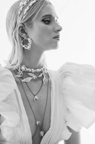 Grace Hoop Earrings
